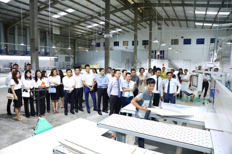 Khai trương xưởng sản xuất 800m2 của DCT tại Hà Nội