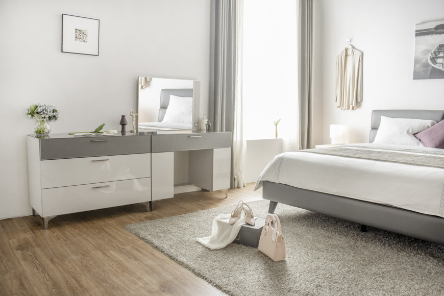 Bàn trang điểm Diel kết hợp gương BTFDCT04